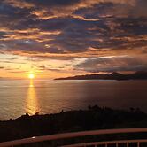 Sunset Residence