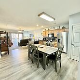 Family Condo B-4 near Table Rock Lake by RedAwning