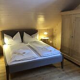 Spinas Gasthaus Val Bever - Hostel