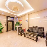 Kaiserdom Hotel Airport Branch