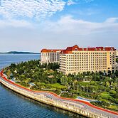 Crowne Plaza Qingdao Oriental Movie Metropolis by IHG