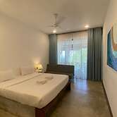 Sun N Sea Hotel
