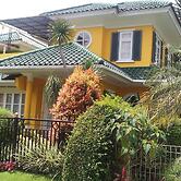 Villa Puncak Resort