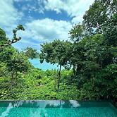 Ambong Pool Villas