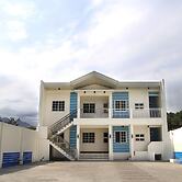 V and G Suites Limay