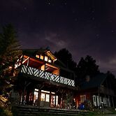 Spa Lodge Redwood Inn