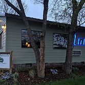 Sagebrush Inn and Suites