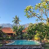 Desa Saya Eco Luxury Resort & Spa