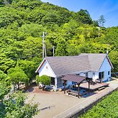 Tsubaki House