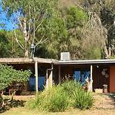Rustic Country Lane Farmhouse in Lysterfield