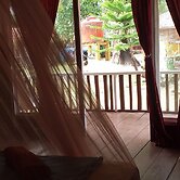 Simeulue Nanik Surfcamp