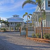 Dolphin Point Villas
