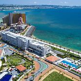 DoubleTree by Hilton Okinawa Chatan Resort