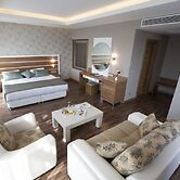 Fourway Hotel SPA & Restaurant