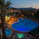 Rebin Beach Hotel