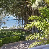 Picnic Bay Apartments Unit 3