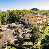 Elia Hotel