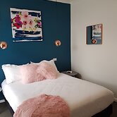 Town House Motor Inn