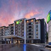 Holiday Inn Express & Suites Moncton by IHG