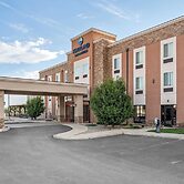 Heartland Inn and Suites