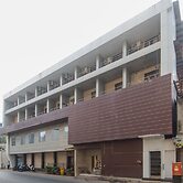 OYO 10650 Hotel Lotus Residency