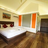 Sunset & Waves Resort