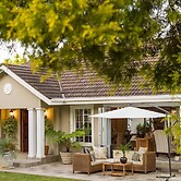 Number Eighteen Exclusive Guest Lodge