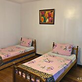 Royal Thee Bed & Breakfast