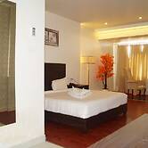 Shiva Inn
