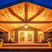 Tidal Bore Rafting Resort