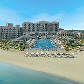 Royal Saray Resort
