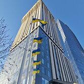 Sky Loft Hotel by Rixwell