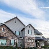 Magnolia Creek Lodge