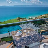 The Nowness Luxury Hotel & Spa (Adults Only 16+)