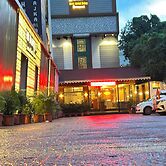 HB INTERNATIONAL (A unit of Hotel Rajkamal)