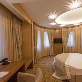 Cesmeli Konak Hotel