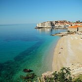 Old Town Sunrise Apartments