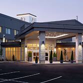 DoubleTree by Hilton Montreal Airport