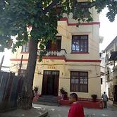 Red Sun Hotel
