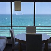 Risin Sun Sea View