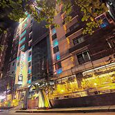 Well Park Residence Boutique Hotel
