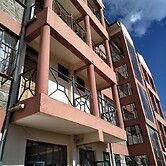 Royal Delight Hotel & Apartments