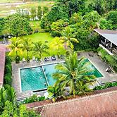 Amanuba Hotel & Resort Rancamaya