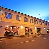Amalia Bakery Home