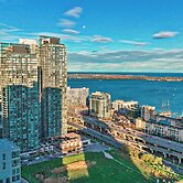 Downtown Toronto Luxury Suites