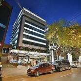 Guvenay Business Hotel