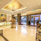 Royal Dragon Hotel