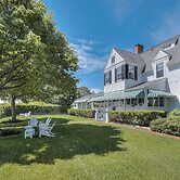 Harbor Knoll Bed & Breakfast