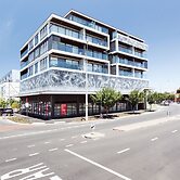 Spacious Urban Oasis in Central Location