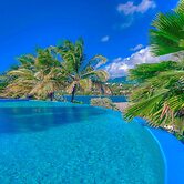 Cocoâ Cove Resort